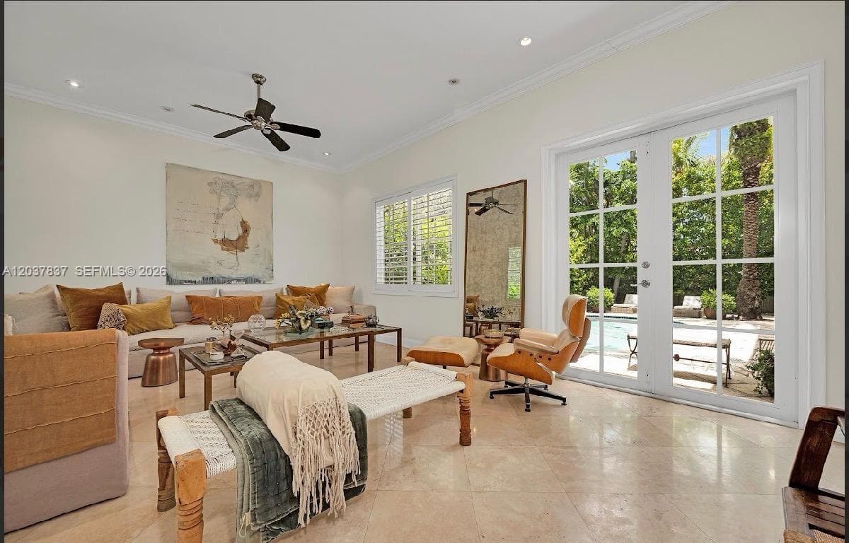 797 Glenridge Rd, Key Biscayne FL 33149