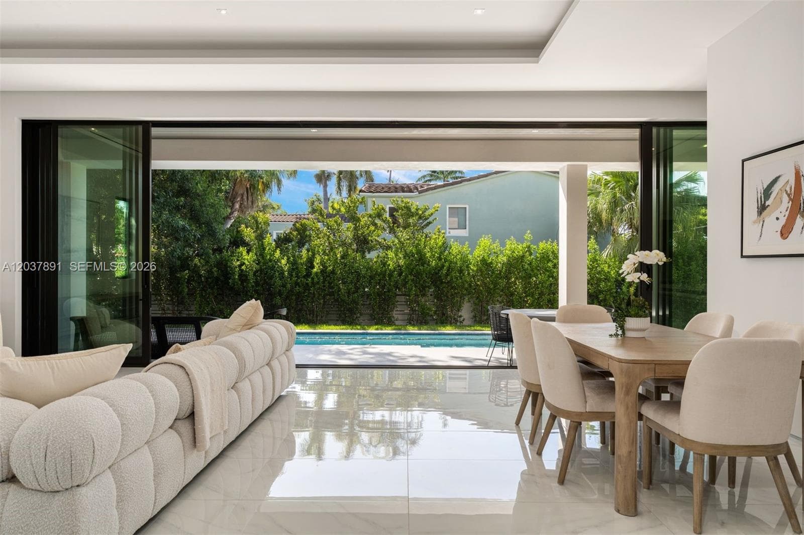 4430 Nautilus Dr, Miami Beach FL 33140