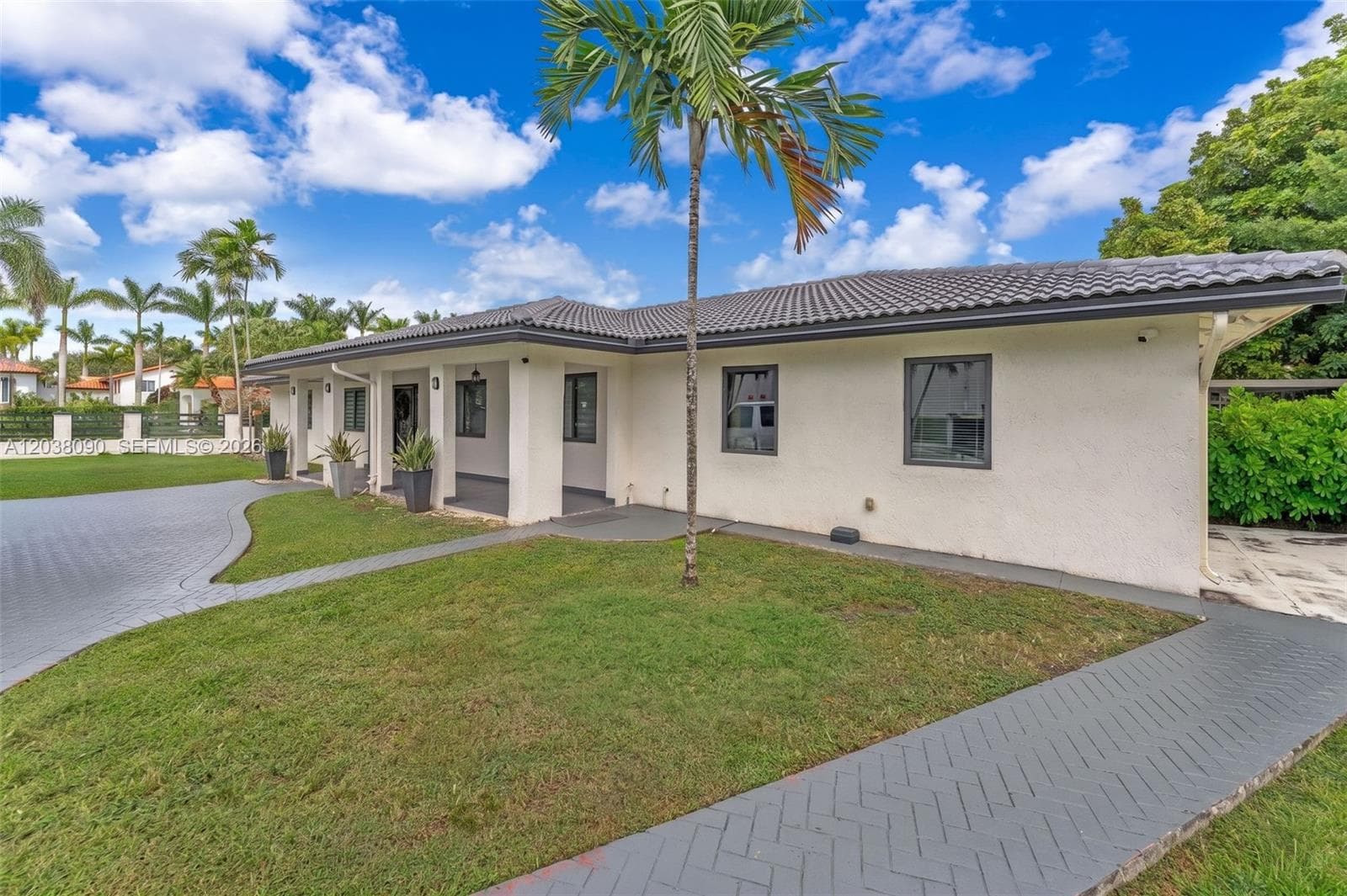 551 SW 127th Ave, Miami FL 33184