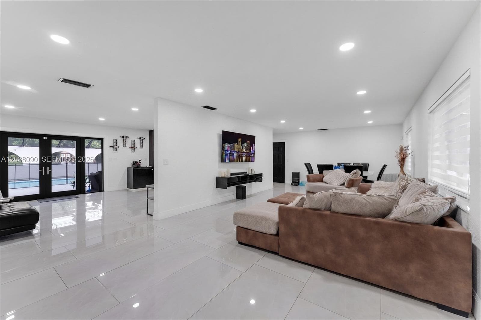 551 SW 127th Ave, Miami FL 33184
