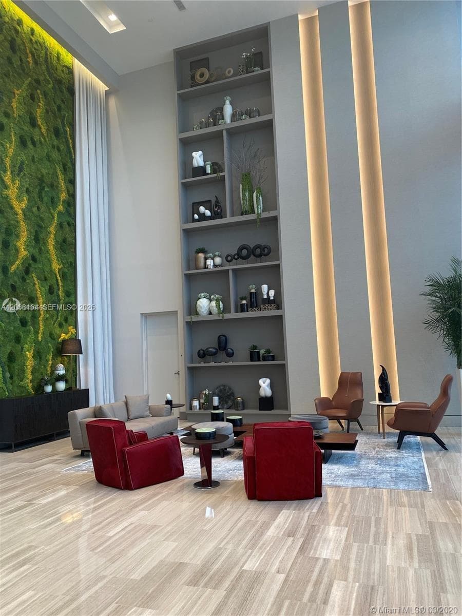 5350 NW 84th Ave # 1018, Doral FL 33166