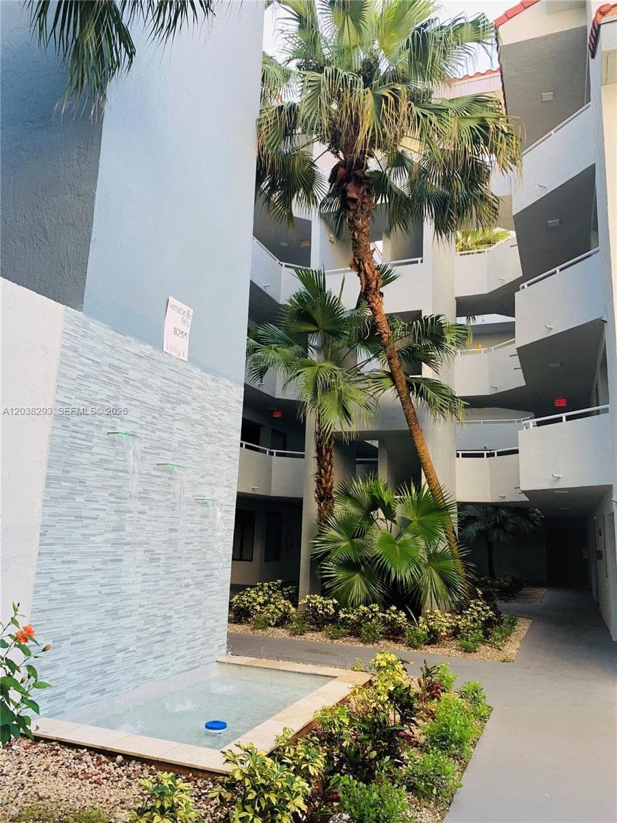 8255 SW 152nd Ave # 101, Miami FL 33193