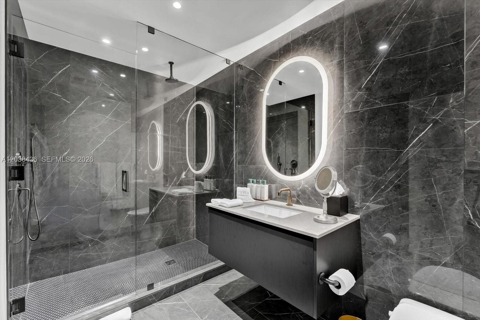 20 NE 11th St # 3105, Miami FL 33132