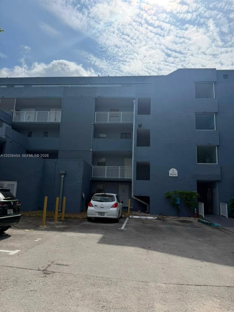 9375 Fontainebleau Blvd # L225, Miami FL 33172