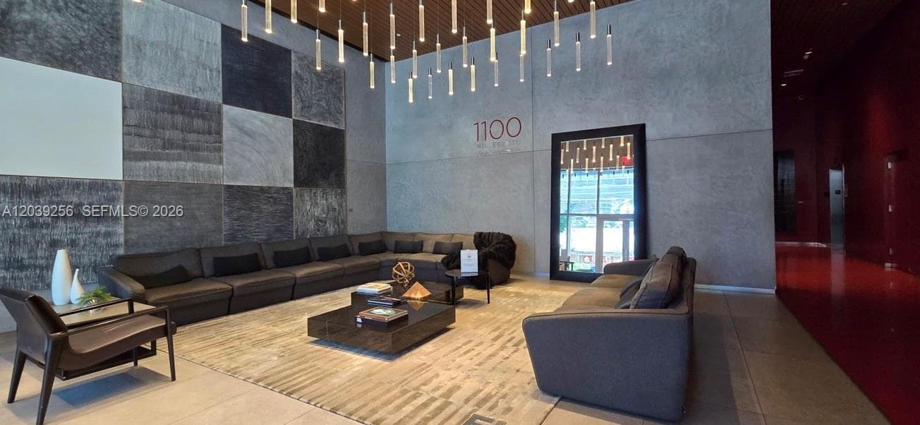 1100 S Miami Ave # 3808, Miami FL 33130