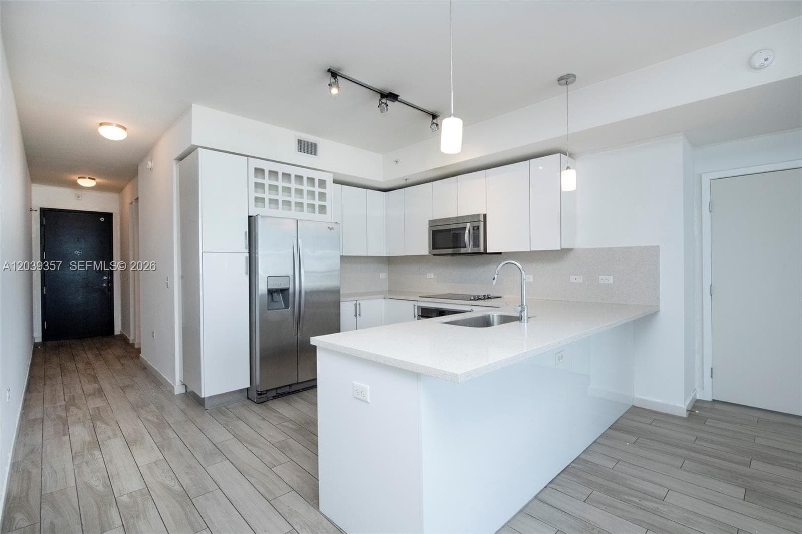 999 SW 1st Ave # 2402, Miami FL 33130