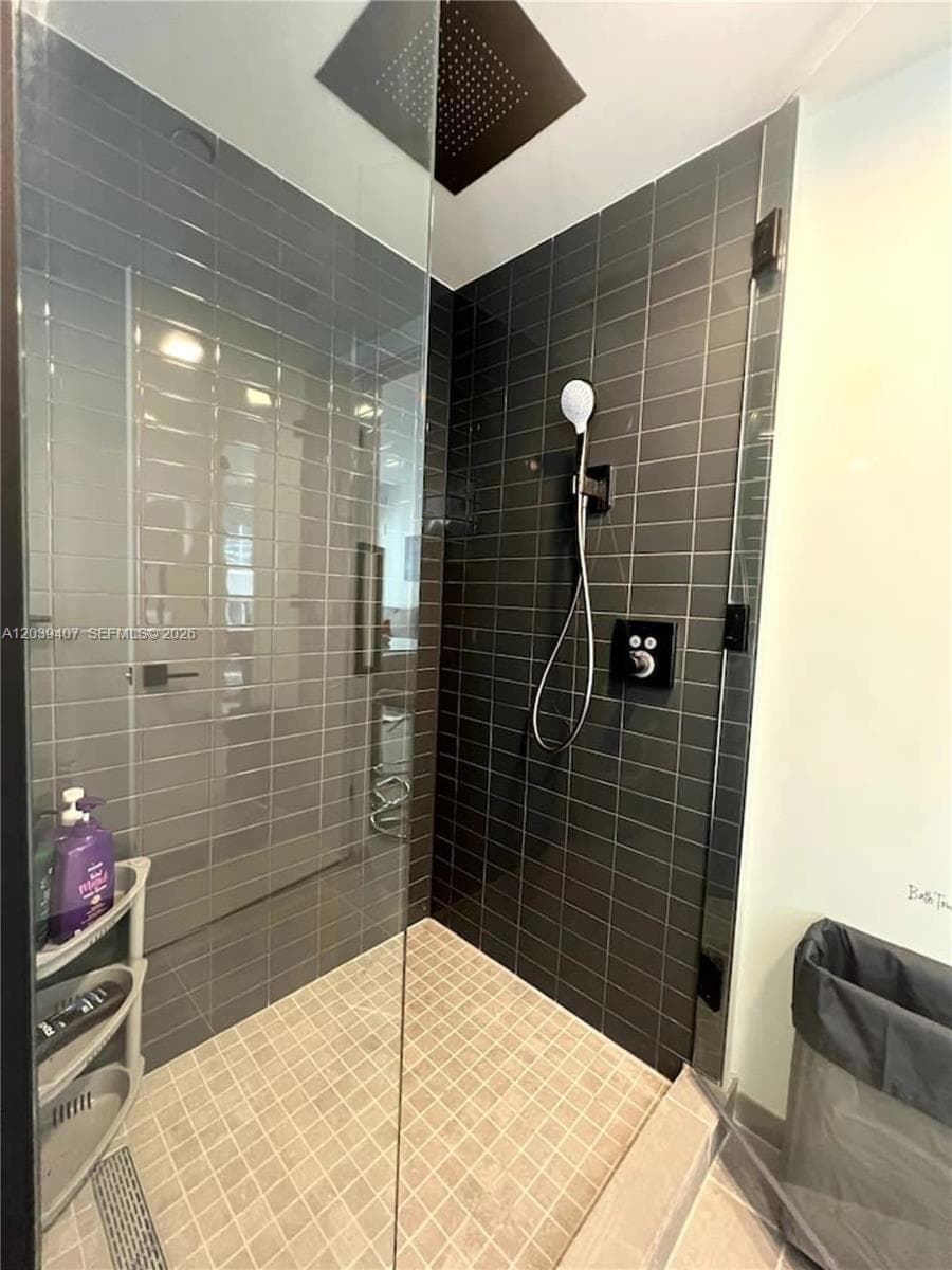 227 NE 2nd street # 2308, Miami FL 33132