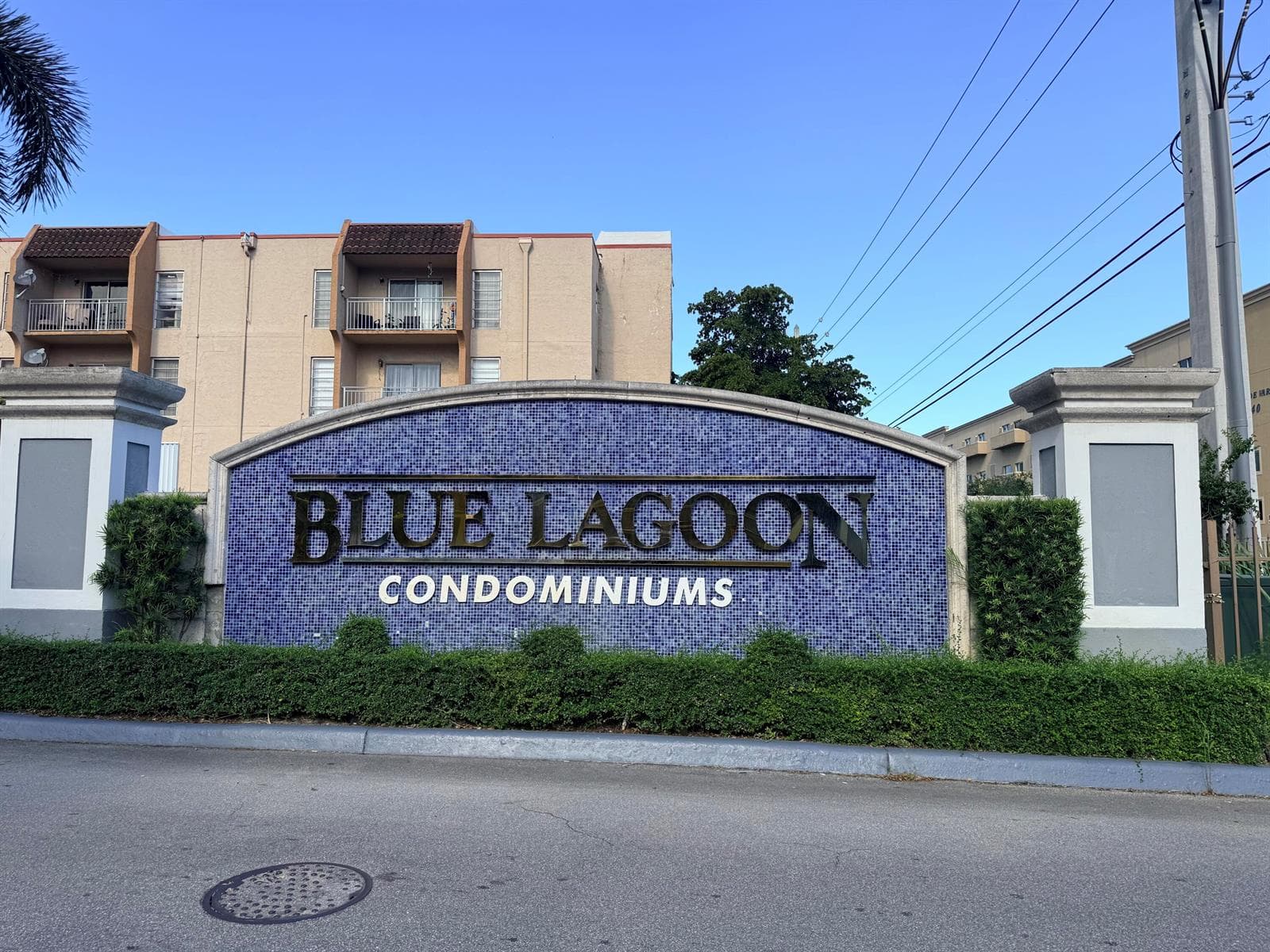 5077 NW 7th Street # 914, Miami FL 33126