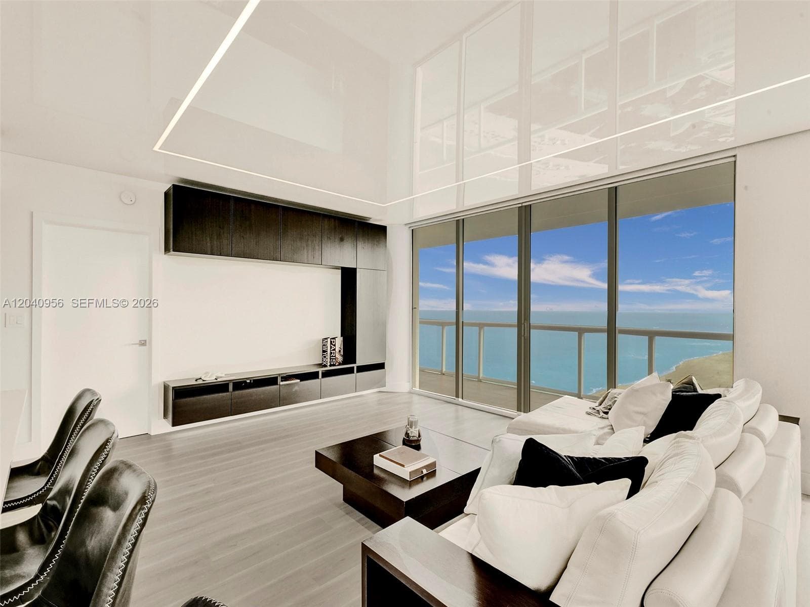 6365 Collins Ave # 2407, Miami Beach FL 33141