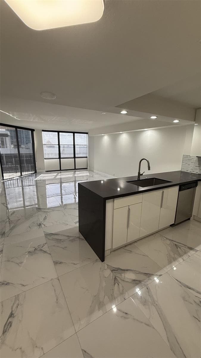 1901 Brickell Ave # B2003, Miami FL 33129