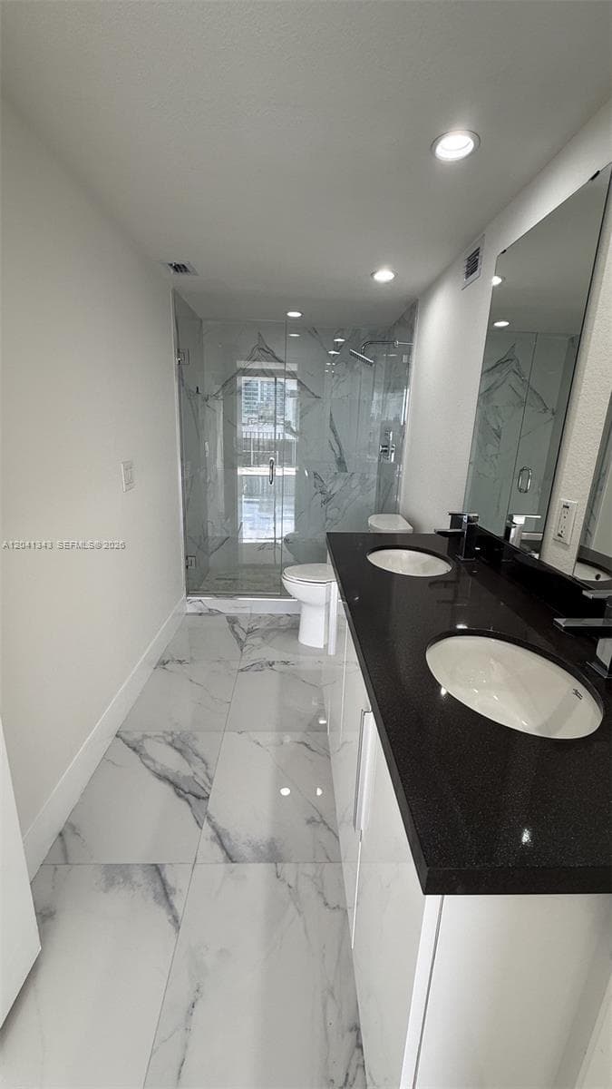 1901 Brickell Ave # B2003, Miami FL 33129