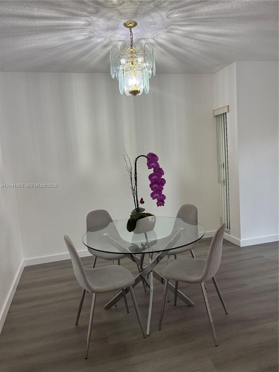 9159 SW 77th Ave # 211, Miami FL 33156