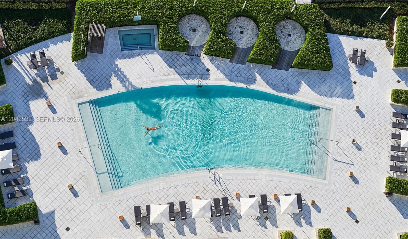 6801 Collins Ave # 1101, Miami Beach FL 33141