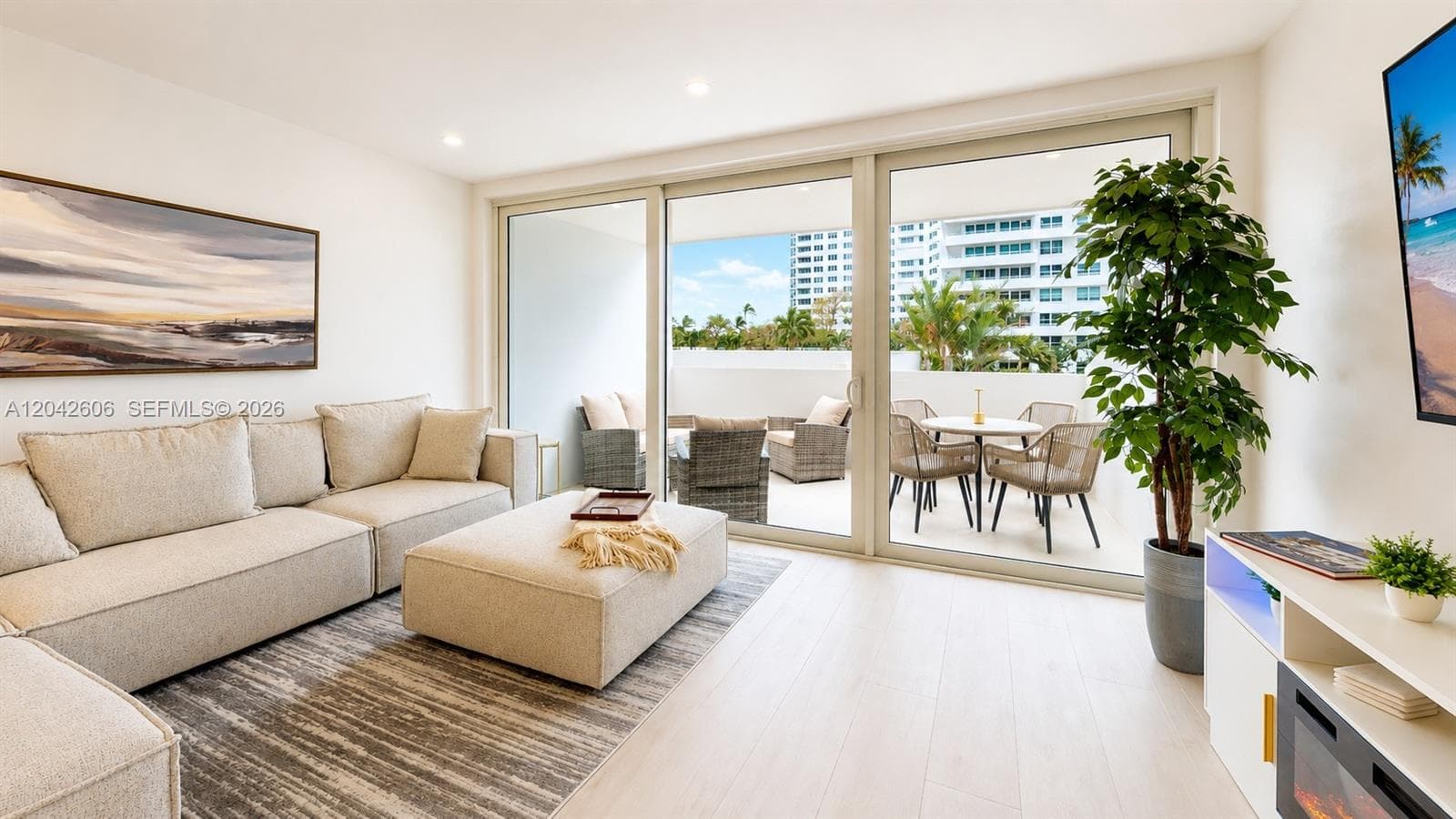177 Ocean Lane Dr # 213, Key Biscayne FL 33149