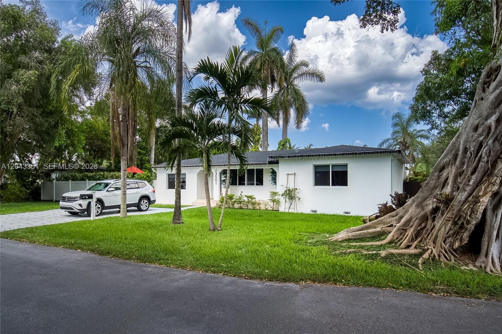 13501 NE Miami Ct, Miami FL 33161
