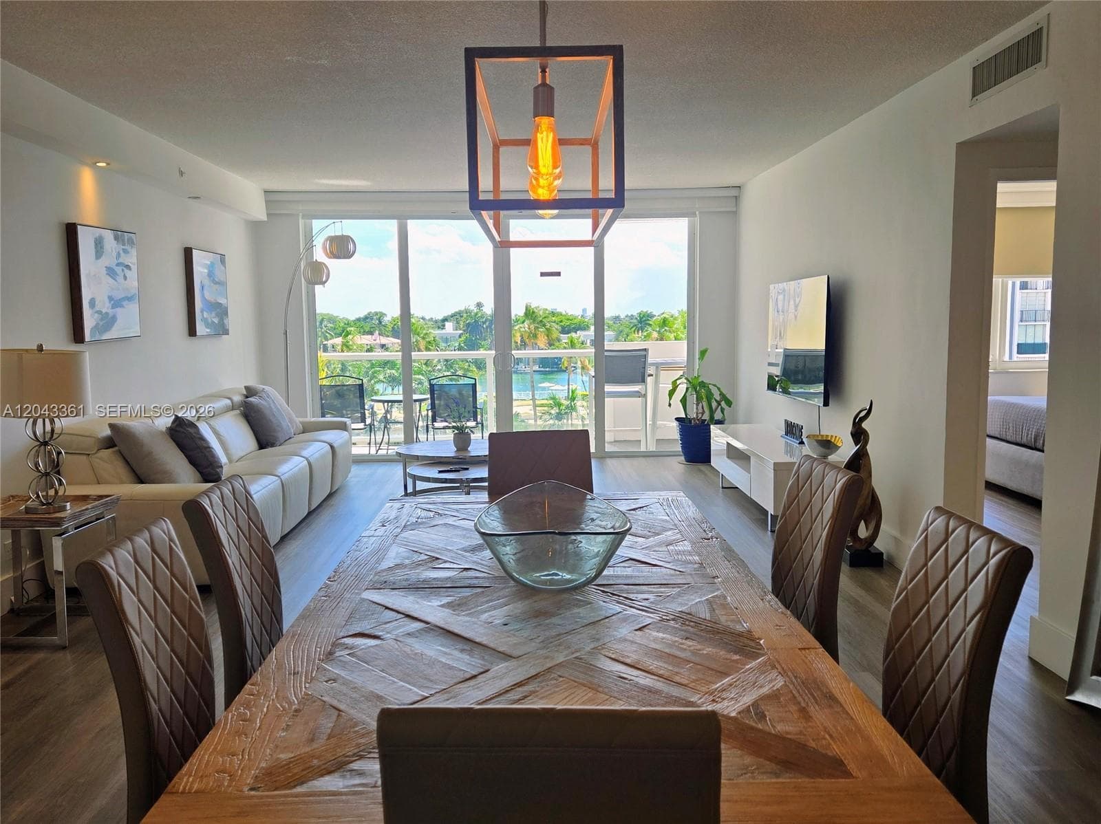 5601 Collins Ave # 520, Miami Beach FL 33140