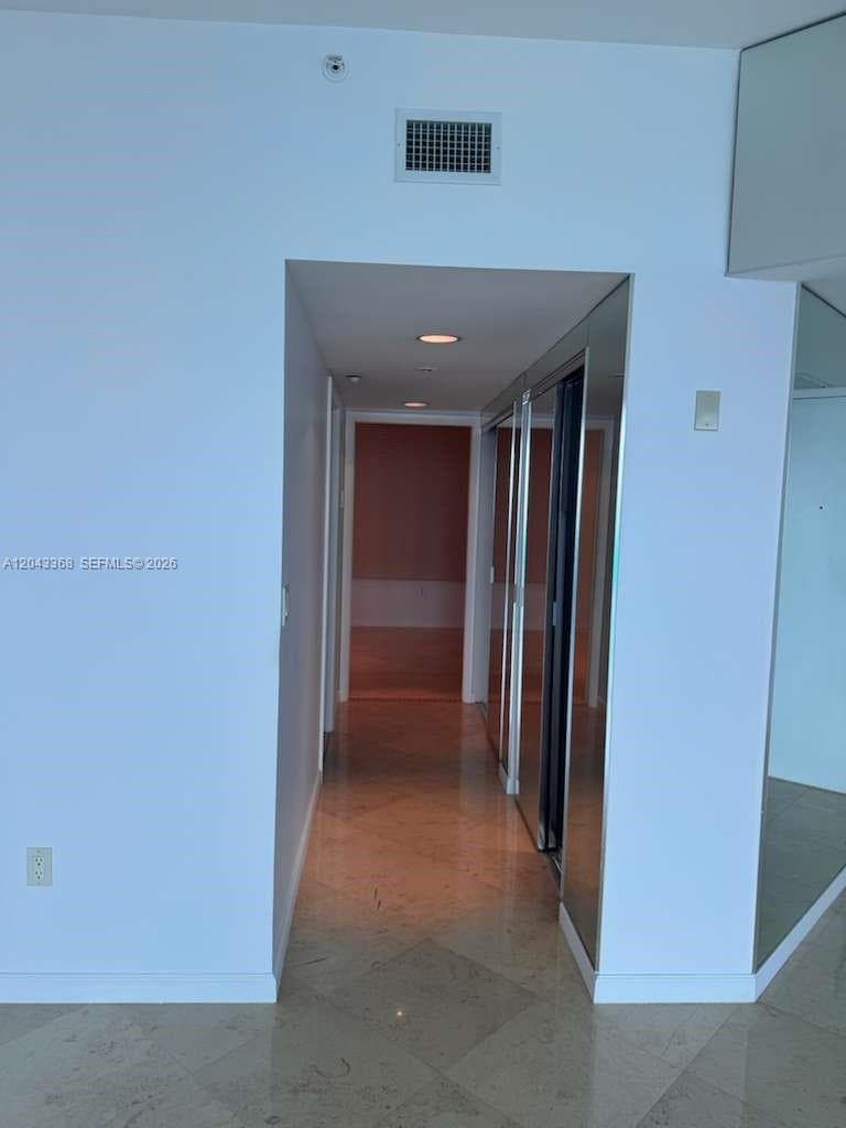 5025 Collins Ave # 1602, Miami Beach FL 33140
