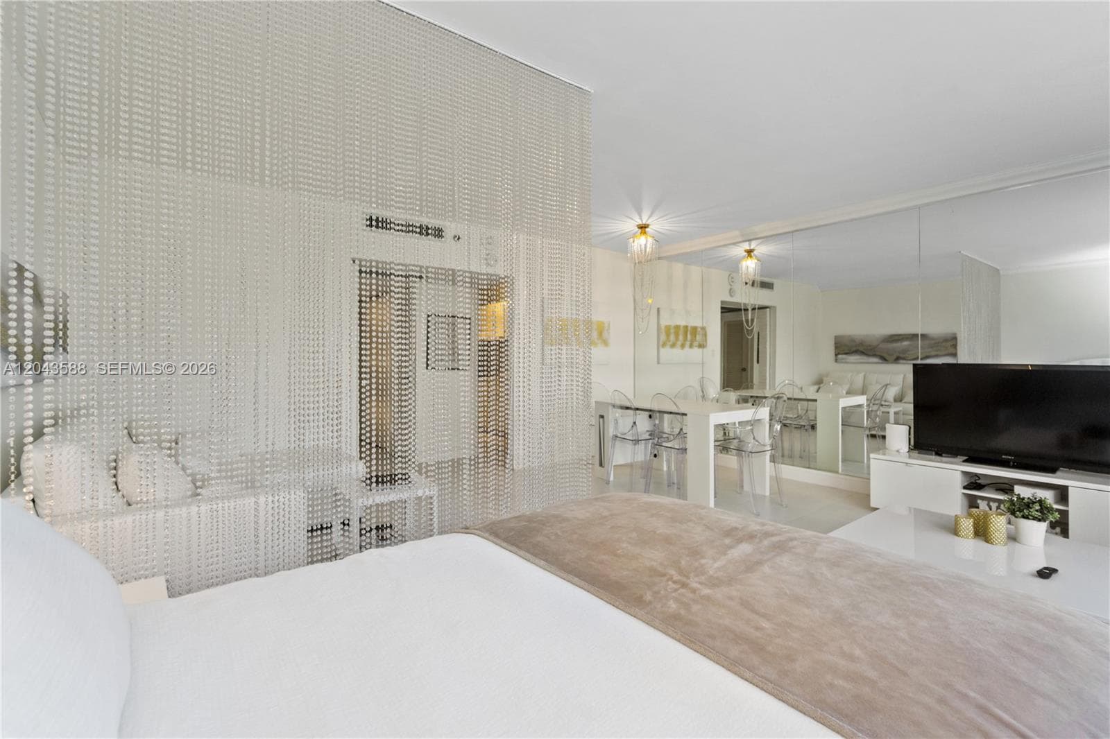 100 Lincoln Rd # 306, Miami Beach FL 33139