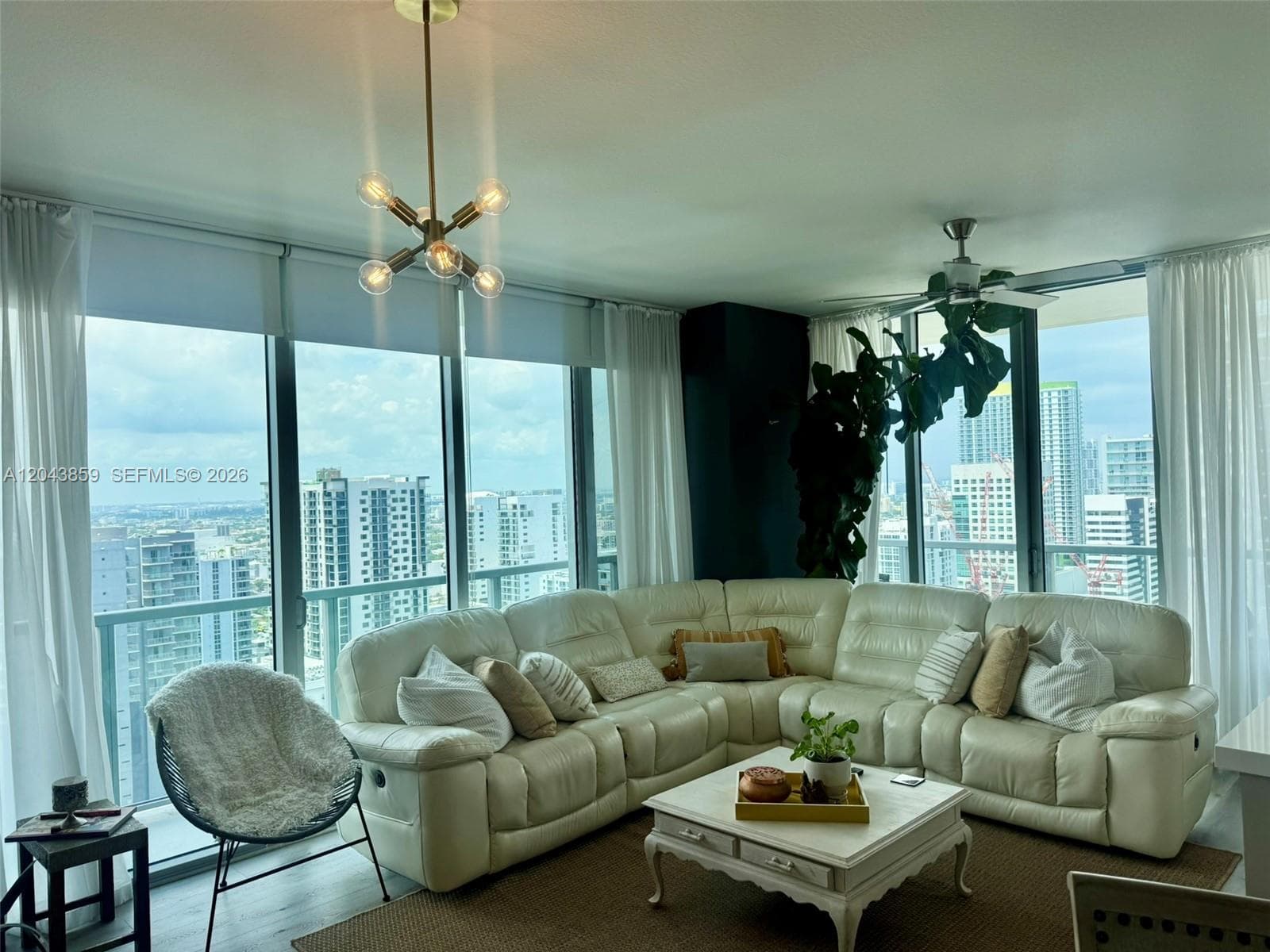 1111 SW 1st Ave # 3225, Miami FL 33130