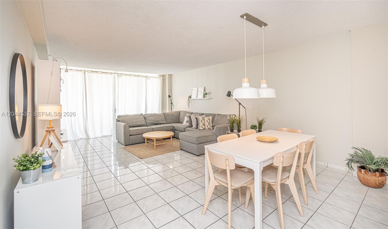5601 Collins Ave # 1517, Miami Beach FL 33140