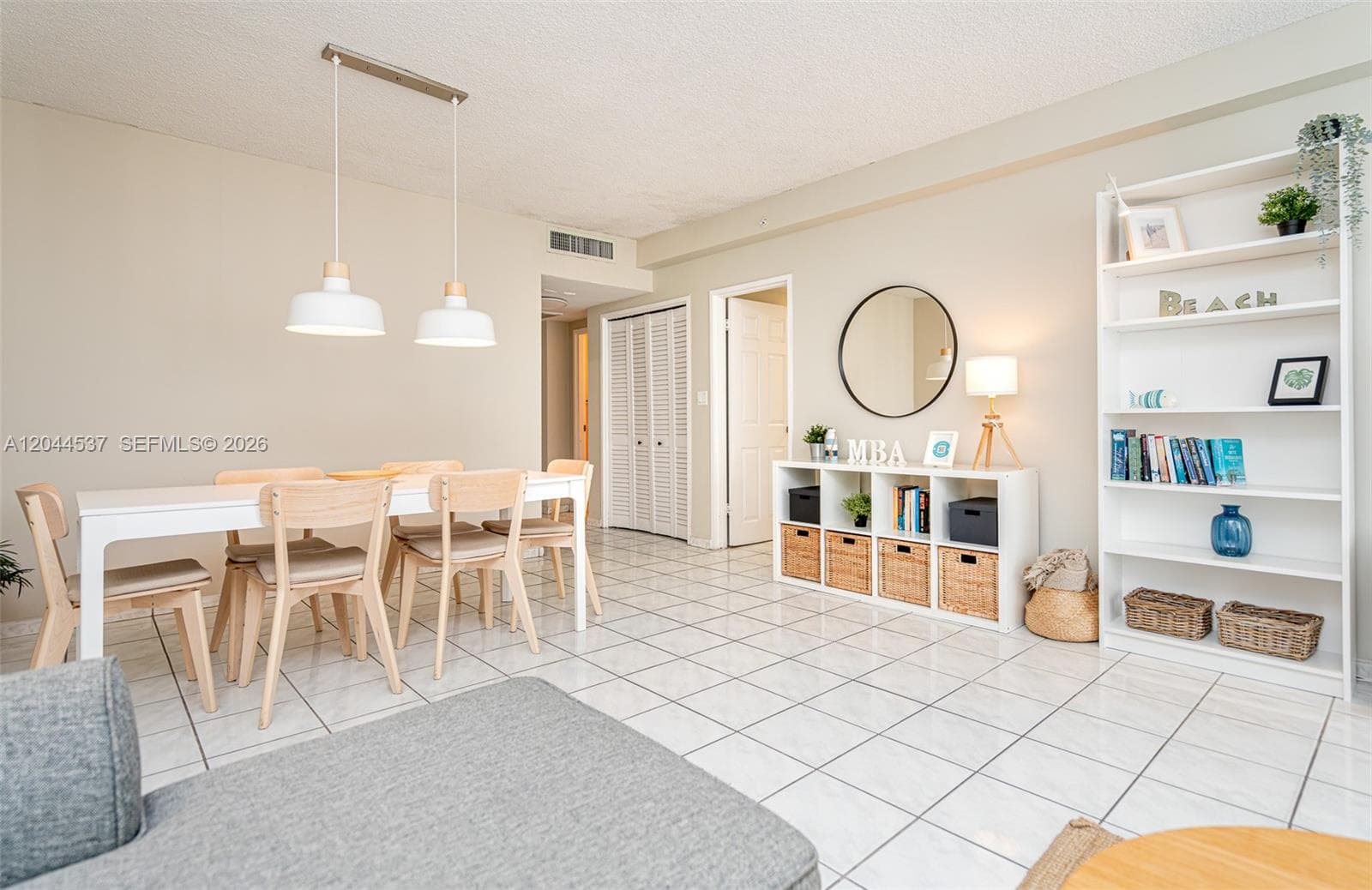 5601 Collins Ave # 1517, Miami Beach FL 33140