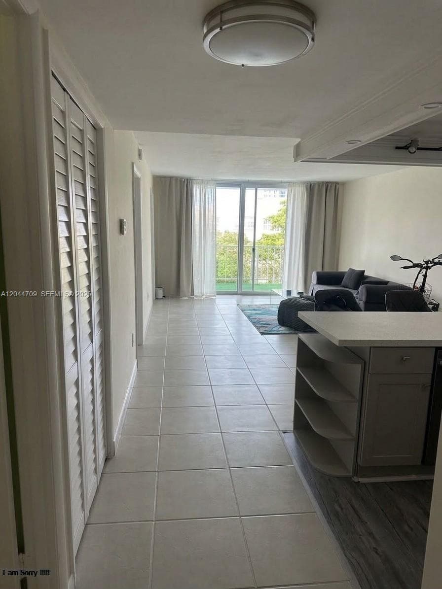 6900 Bay Dr # 3H, Miami Beach FL 33141