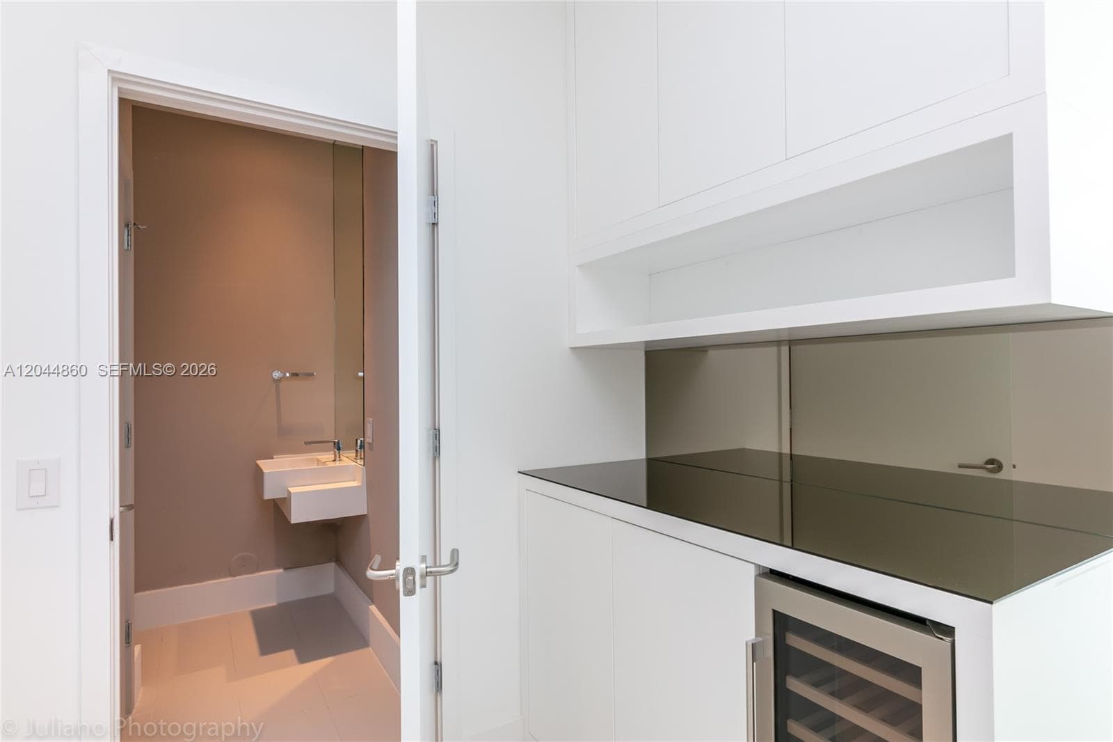 501 NE 31st St # 204, Miami FL 33137