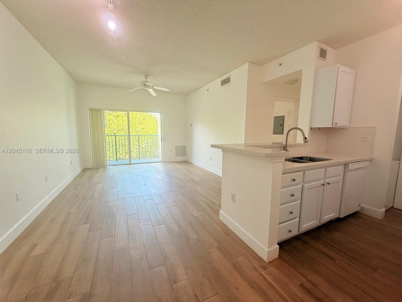 6001 SW 70th St # 355, South Miami FL 33143