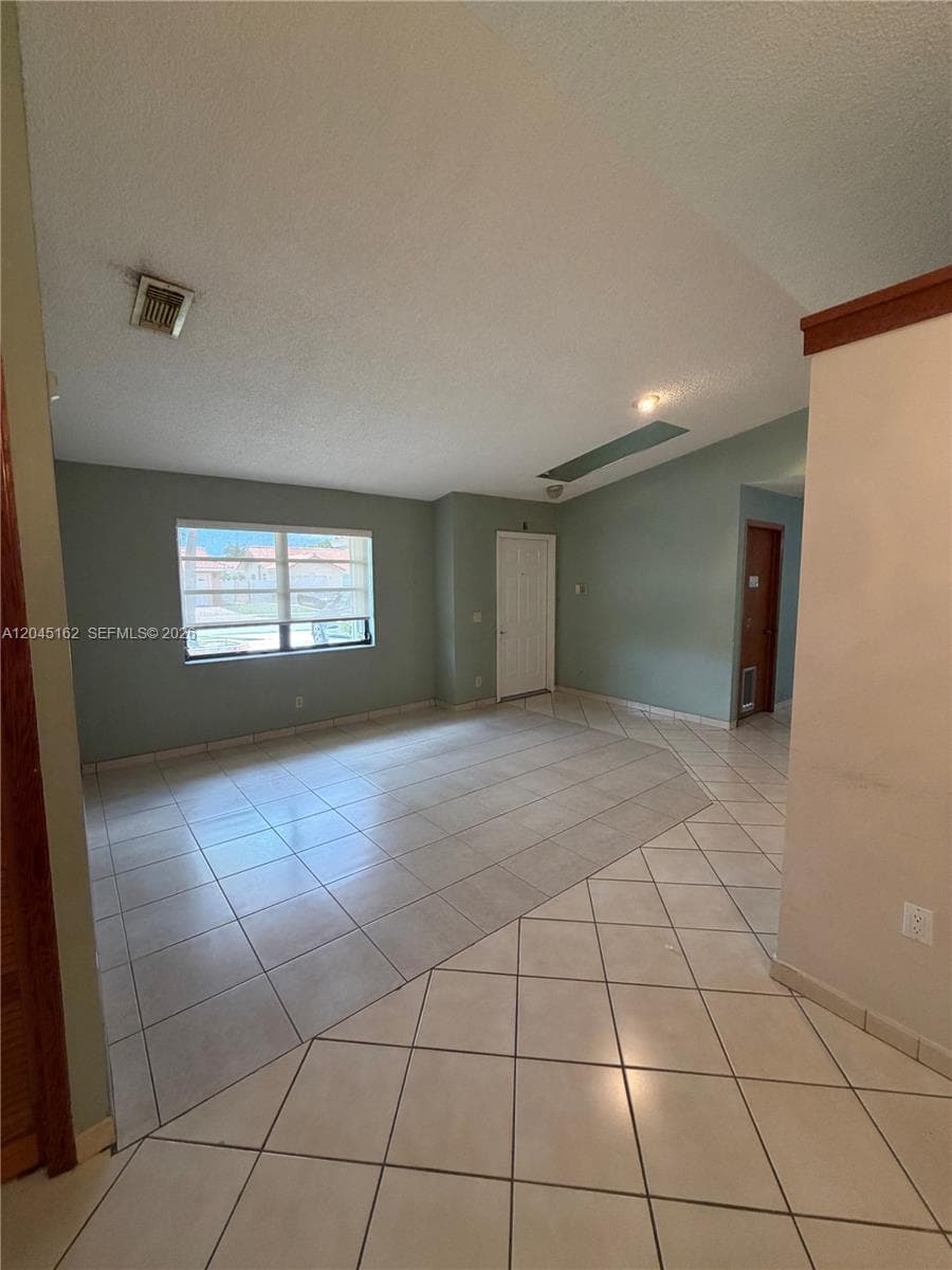 3262 SW 139th Pl, Miami FL 33175