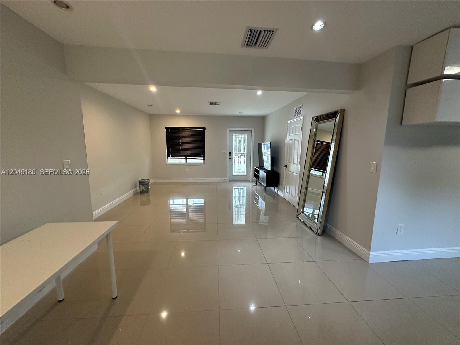 2155 Biarritz Dr, Miami Beach FL 33141