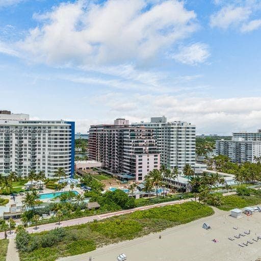 5225 Collins Ave # 1117, Miami Beach FL 33140