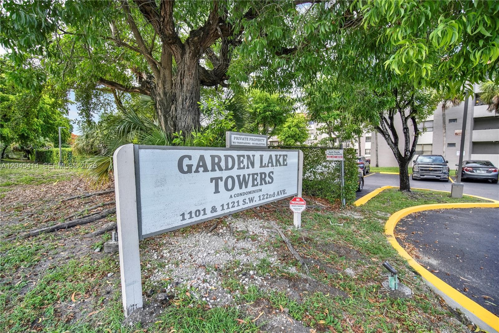 1101 SW 122nd Ave # 205, Miami FL 33184