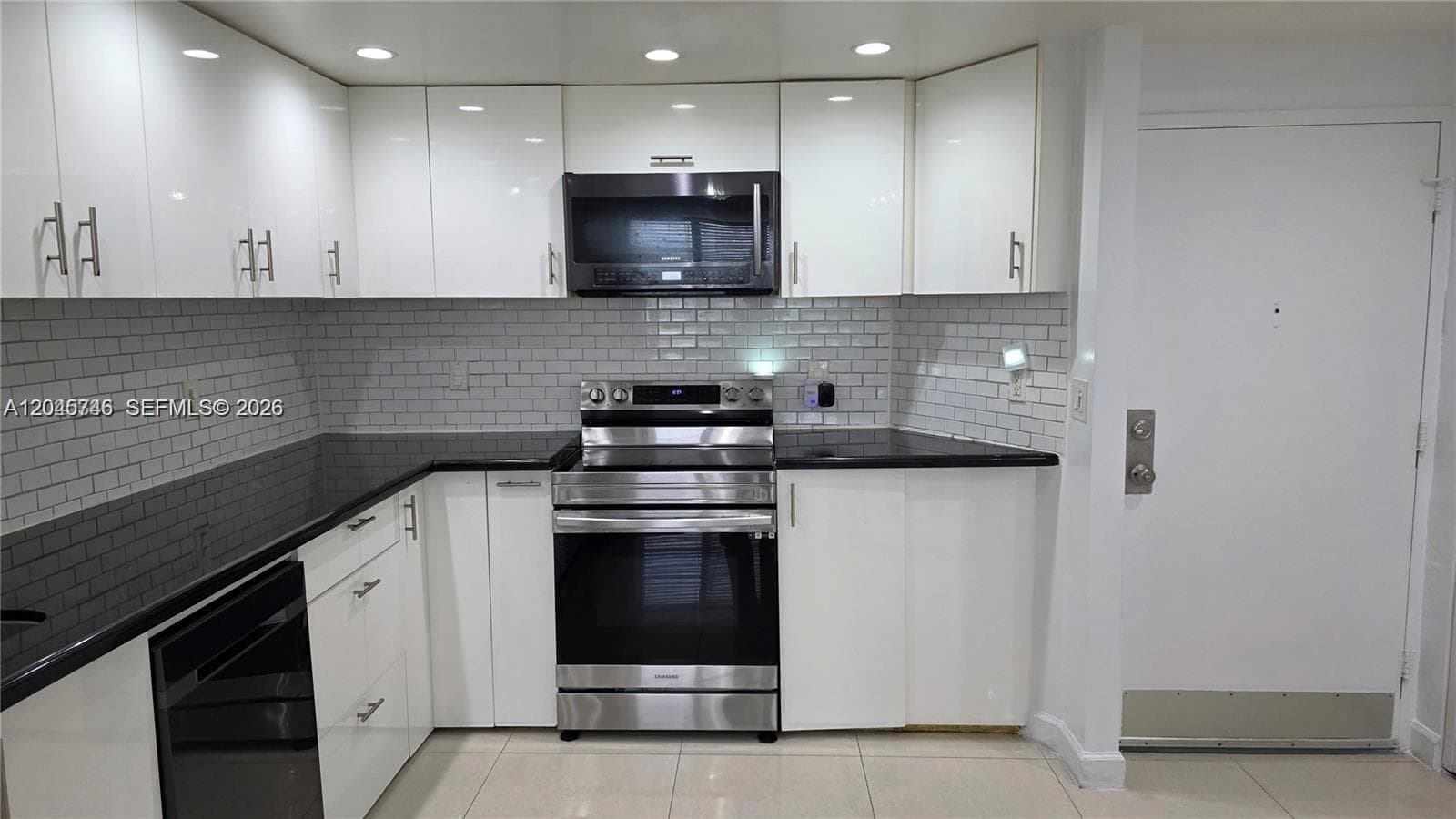 1351 NE Miami Gardens Dr # 511E, Miami FL 33179