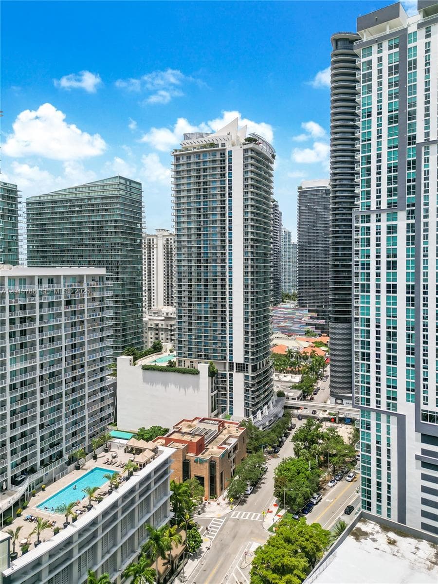 1100 S Miami Ave # 1607, Miami FL 33130