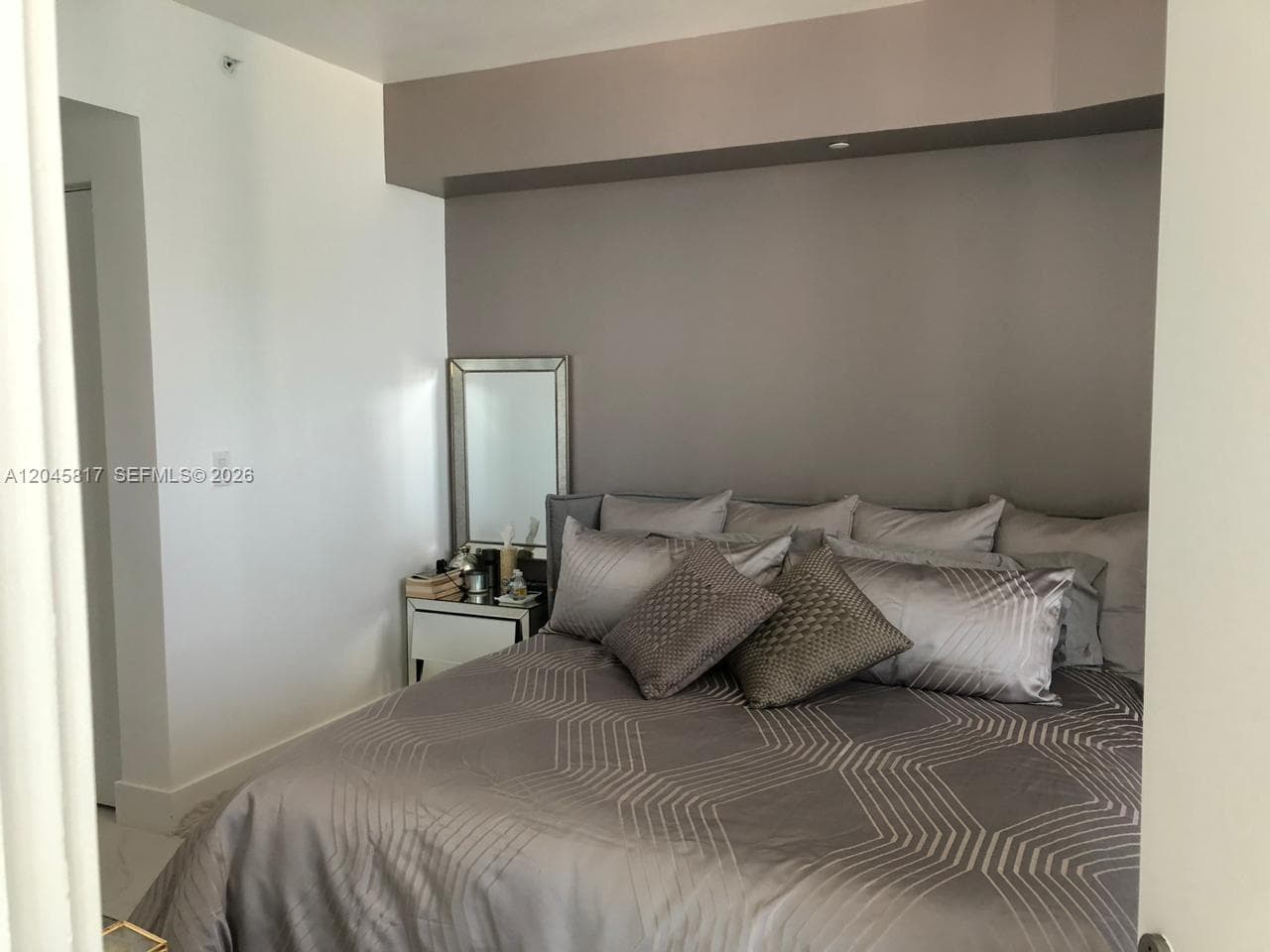 1300 S Miami Ave # 3703, Miami FL 33130