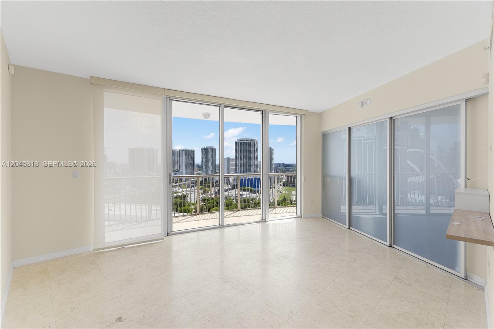 1750 N Bayshore Dr # 2414, Miami FL 33132