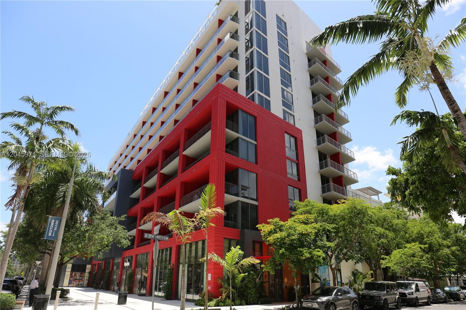 90 NE 32nd St # 702, Miami FL 33137