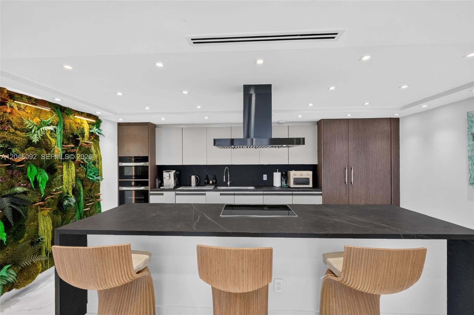 2301 Collins Ave # 443, Miami Beach FL 33139
