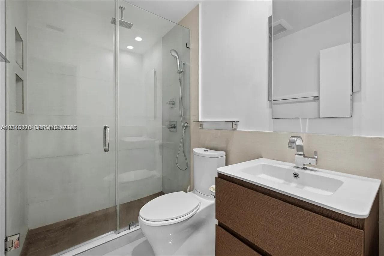 2715 Tigertail Ave # 102, Miami FL 33133