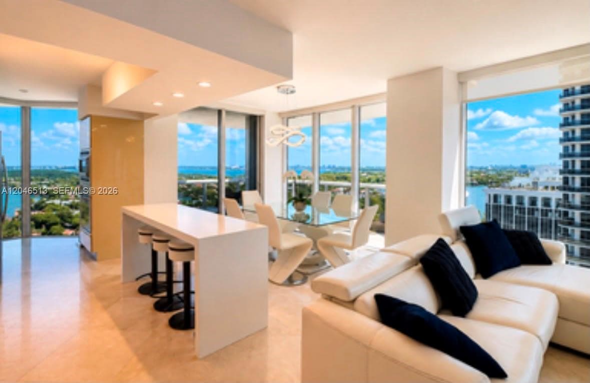 4775 Collins Ave # 2407, Miami Beach FL 33140