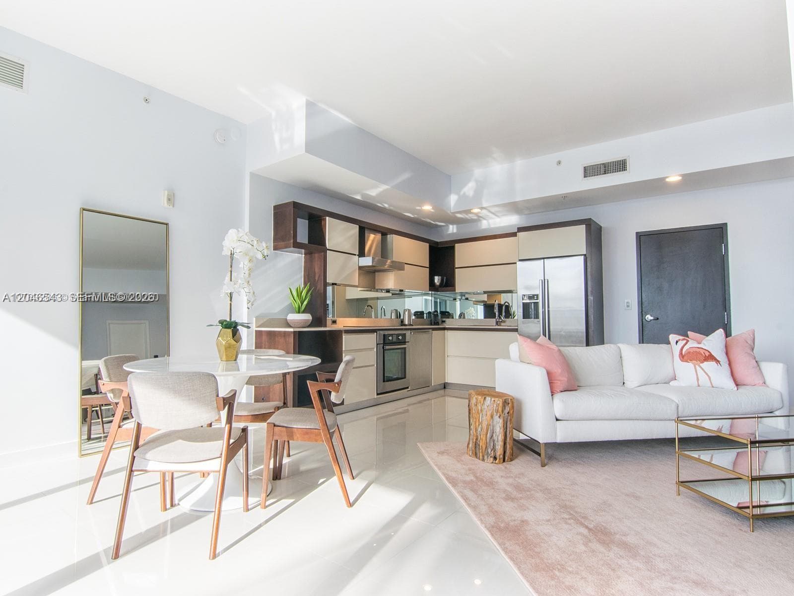 2100 Park Ave # 406, Miami Beach FL 33139
