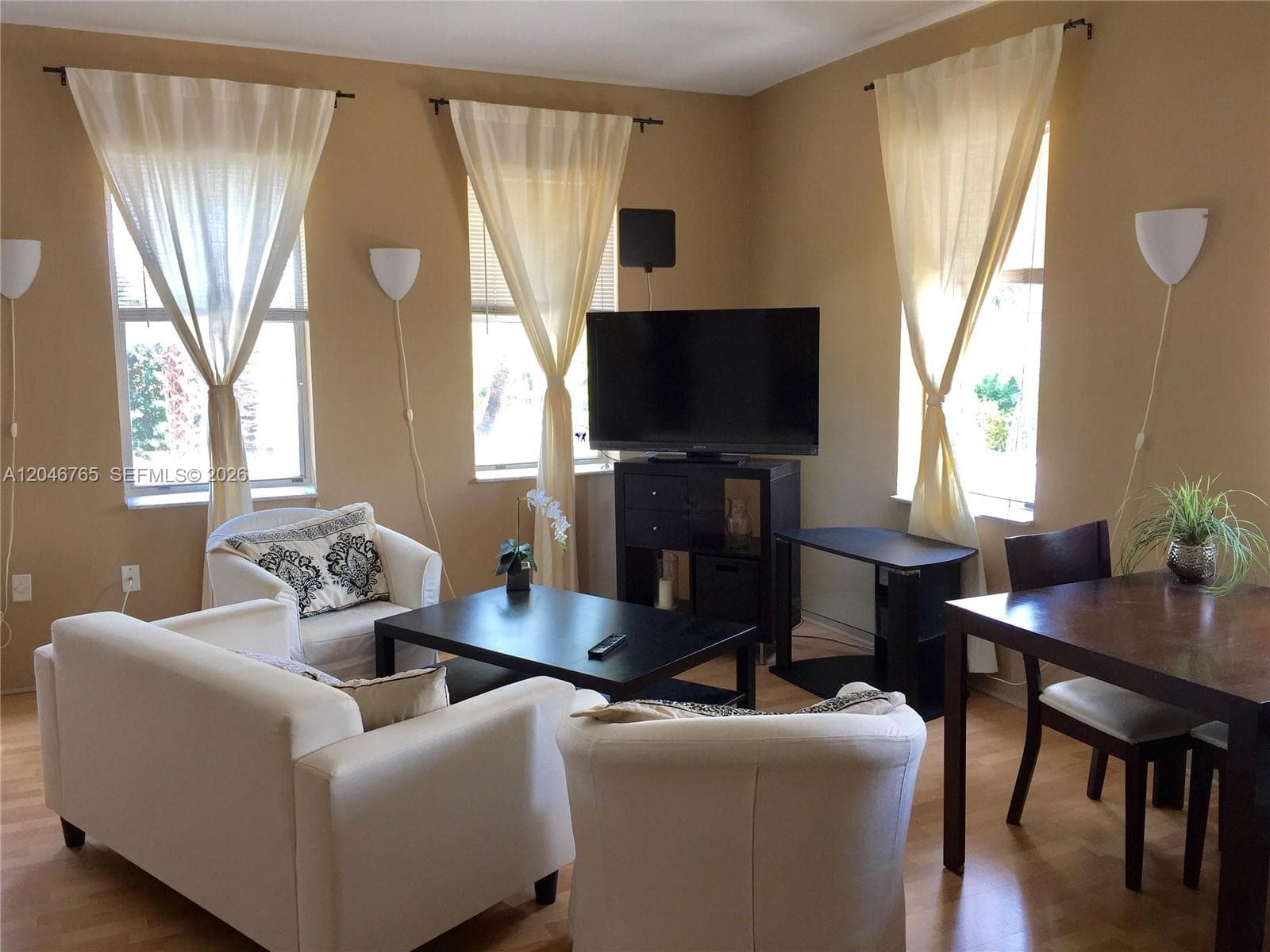 802 Euclid Ave # 201, Miami Beach FL 33139