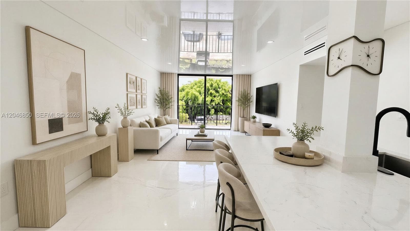 9682 Fontainebleau Blvd # 203, Miami FL 33172