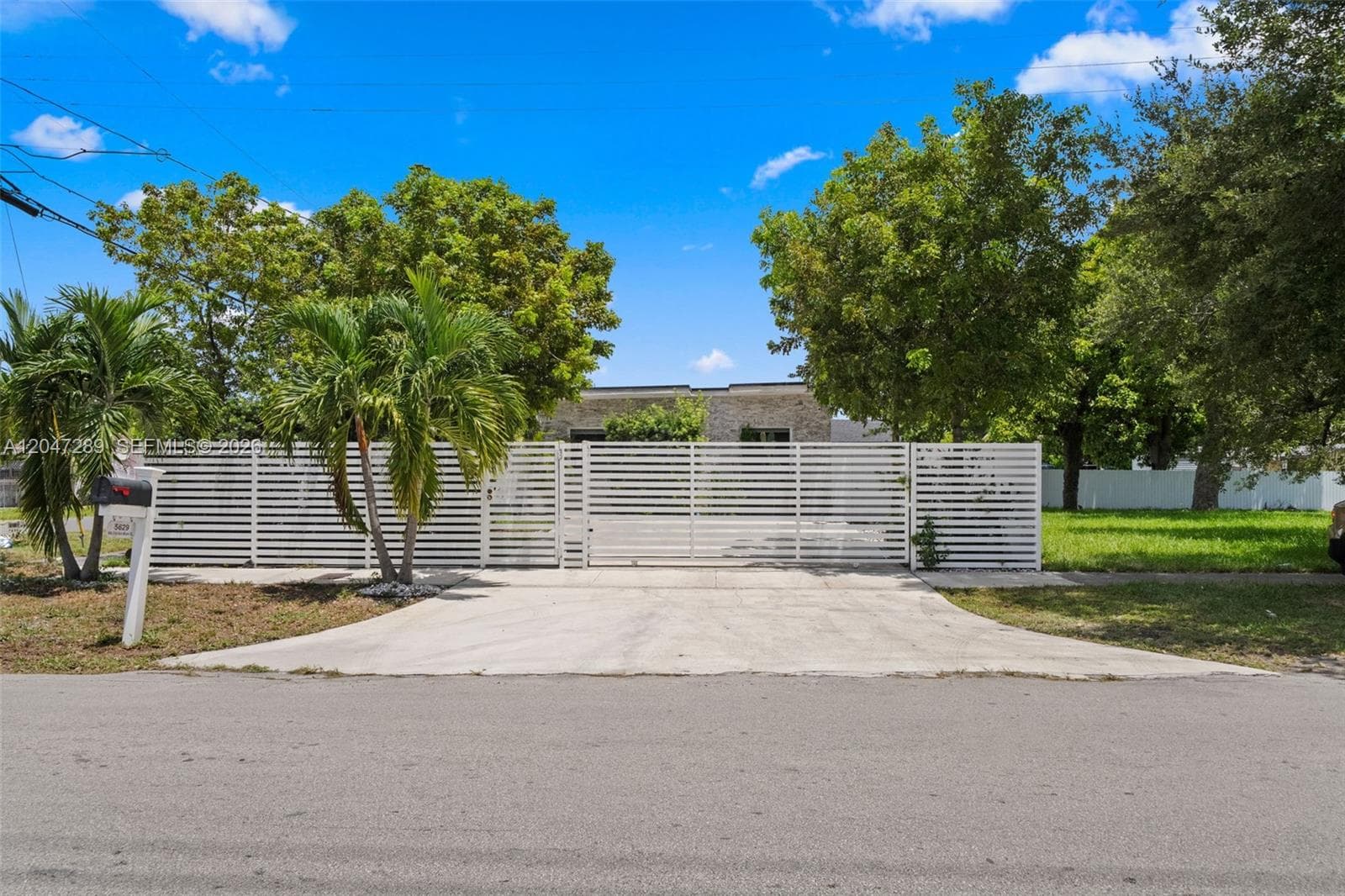5629 NW 31st Ave, Miami FL 33142