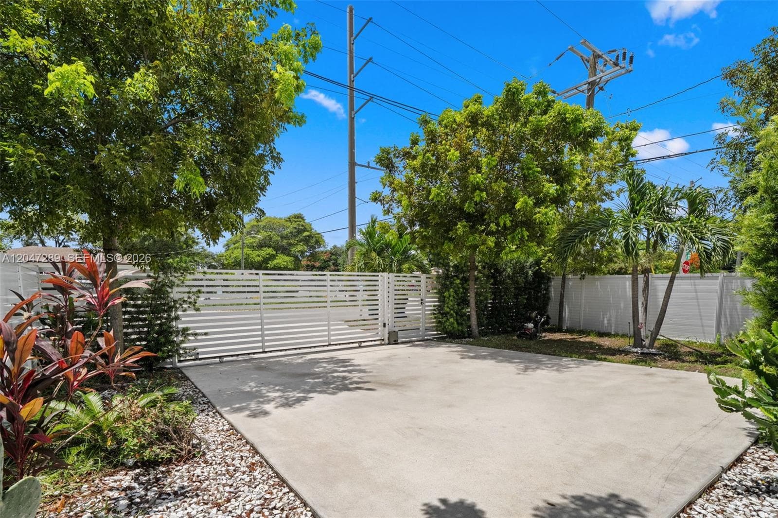 5629 NW 31st Ave, Miami FL 33142