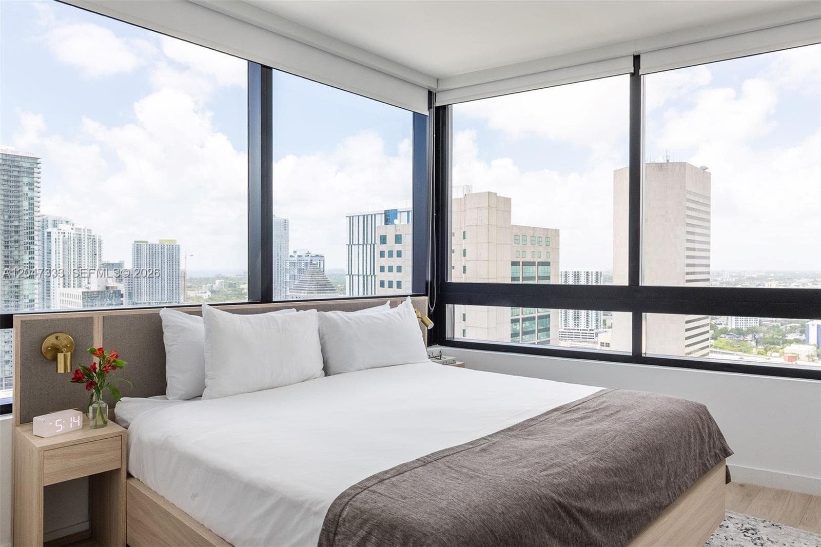 225 N Miami Ave # 3412, Miami FL 33128