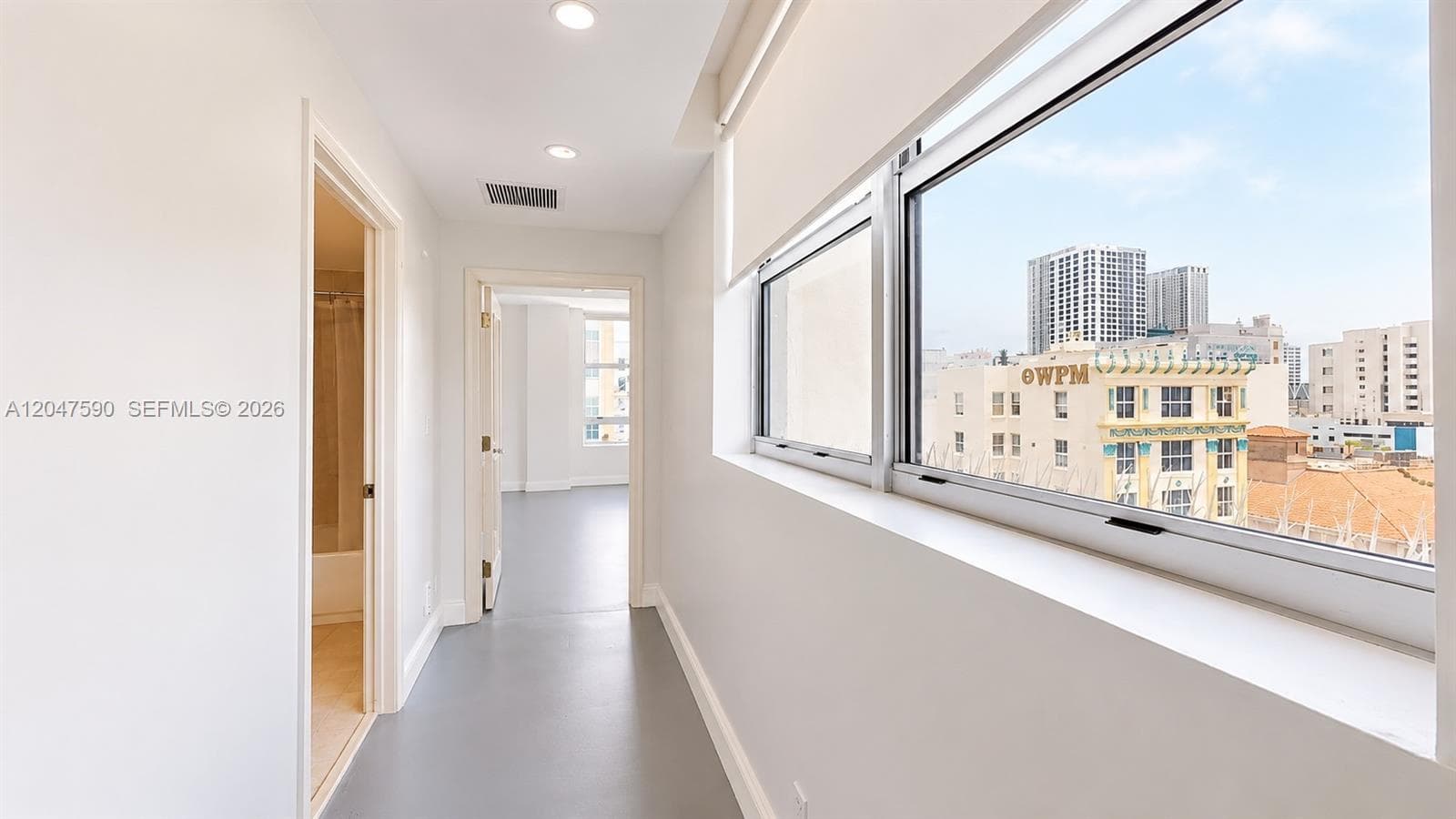 111 E Flagler St # 810, Miami FL 33131