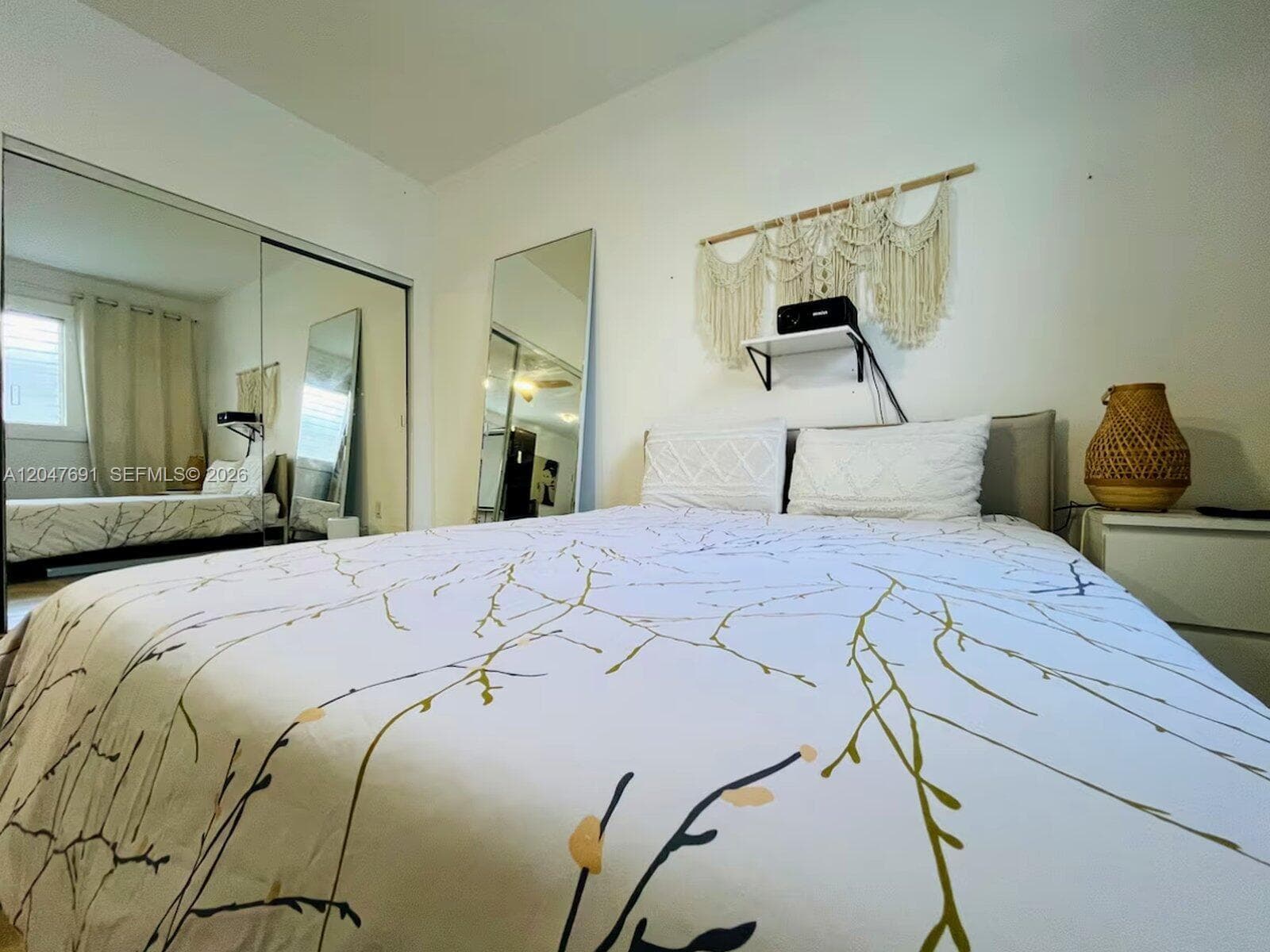 842 Meridian # 2F, Miami Beach FL 33139