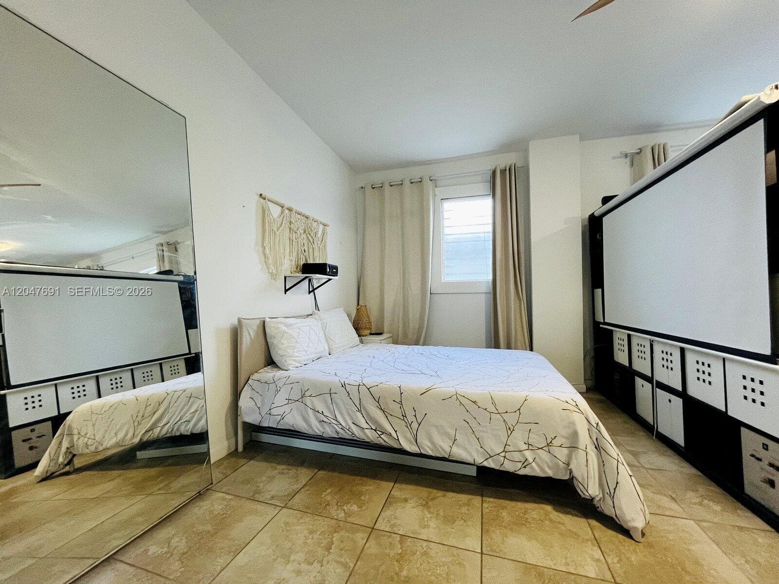 842 Meridian # 2F, Miami Beach FL 33139