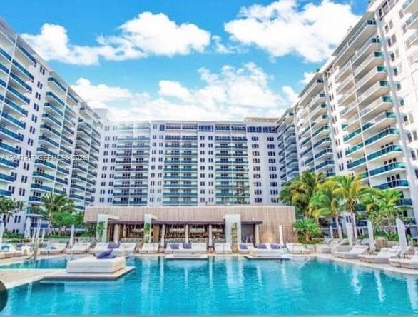 2301 Collins Ave # 833, Miami Beach FL 33139